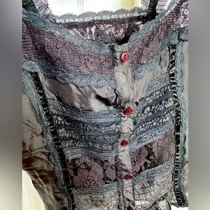 Silky lace, cami with gorgeous detail. Black, Size small.